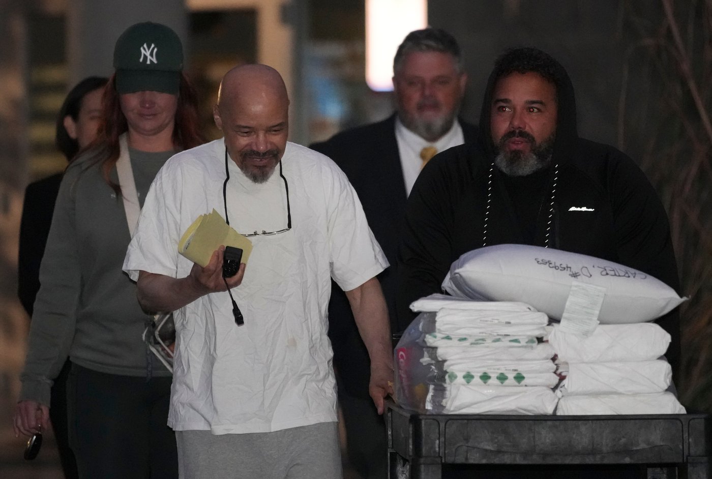 A man who spent decades on Utah's death row is released and awaits a new trial in a 1985 killing | iNFOnews.ca A man who spent decades on Utah's death row is released and awaits a new trial in a 1985 killing | iNFOnews.ca