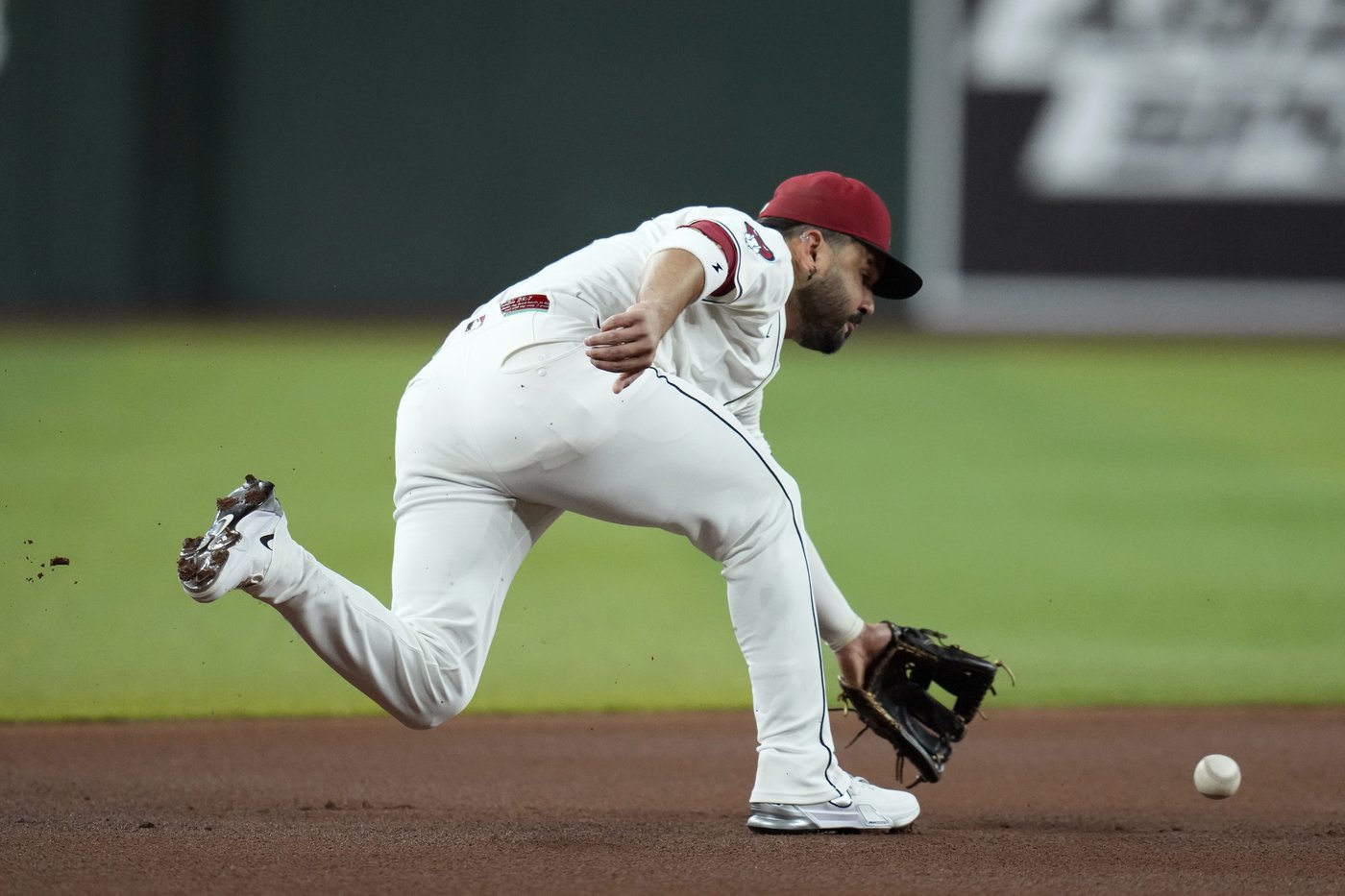 Suárez hits 2 homers for 2nd consecutive game as Diamondbacks beat Cardinals 5-3 | iNFOnews.ca Suárez hits 2 homers for 2nd consecutive game as Diamondbacks beat Cardinals 5-3 | iNFOnews.ca