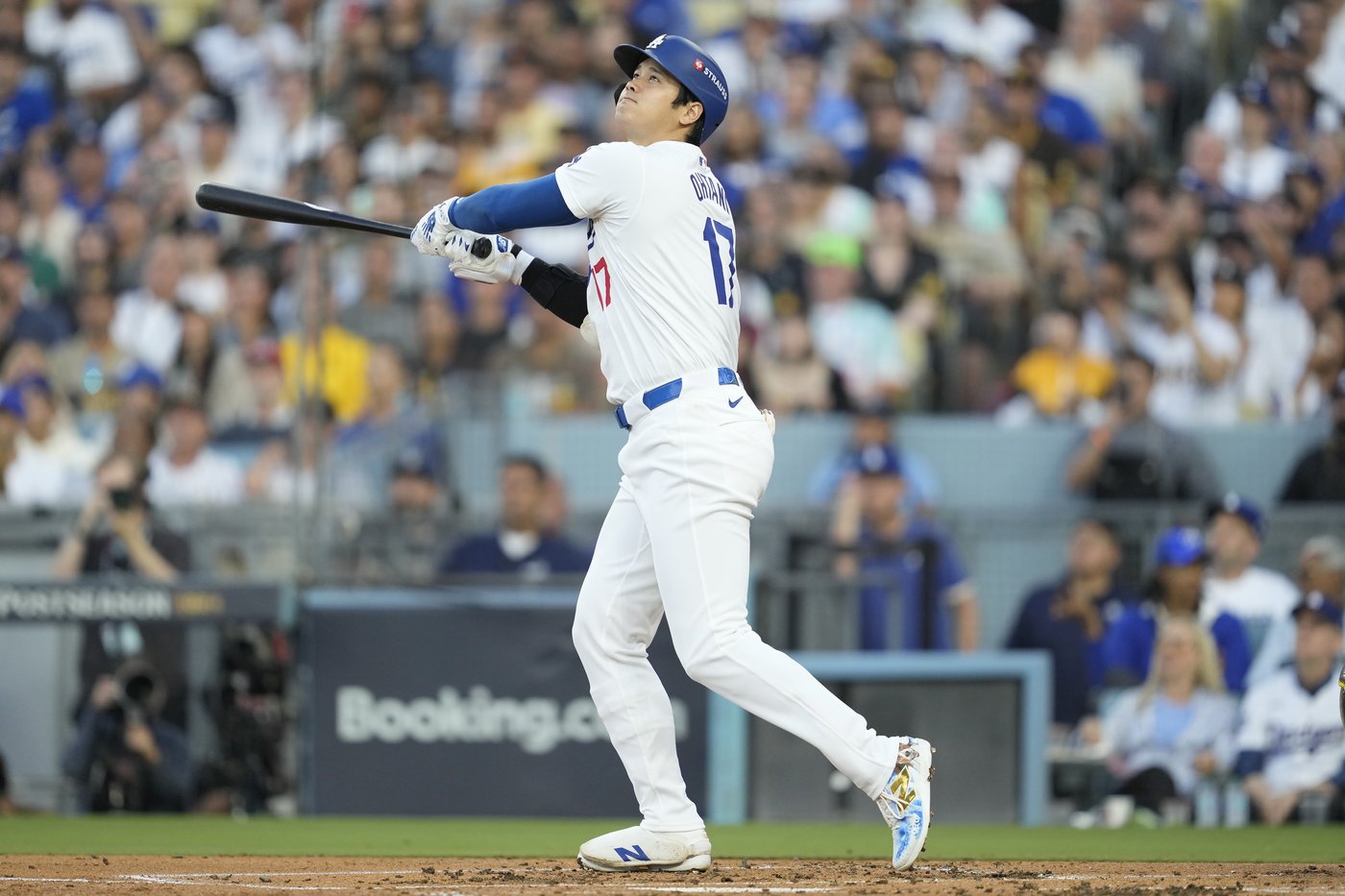 The Big Sho: Ohtani hits tying 3-run homer in playoff debut for the Los Angeles Dodgers in NLDS win | iNFOnews.ca
