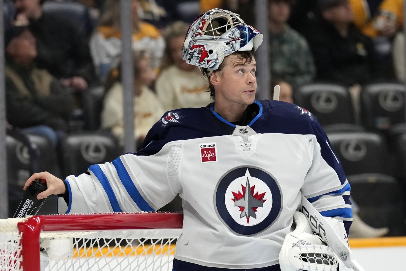 Roman Josi scores twice as Nashville Predators defeat Winnipeg Jets 4-1 | iNFOnews.ca