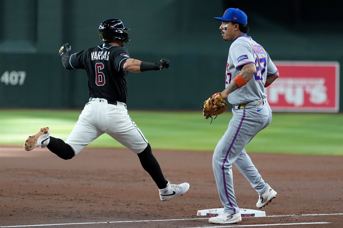 Kelly is sharp after 3 straight shaky outings as the Diamondbacks beat the Mets 2-1 | iNFOnews.ca