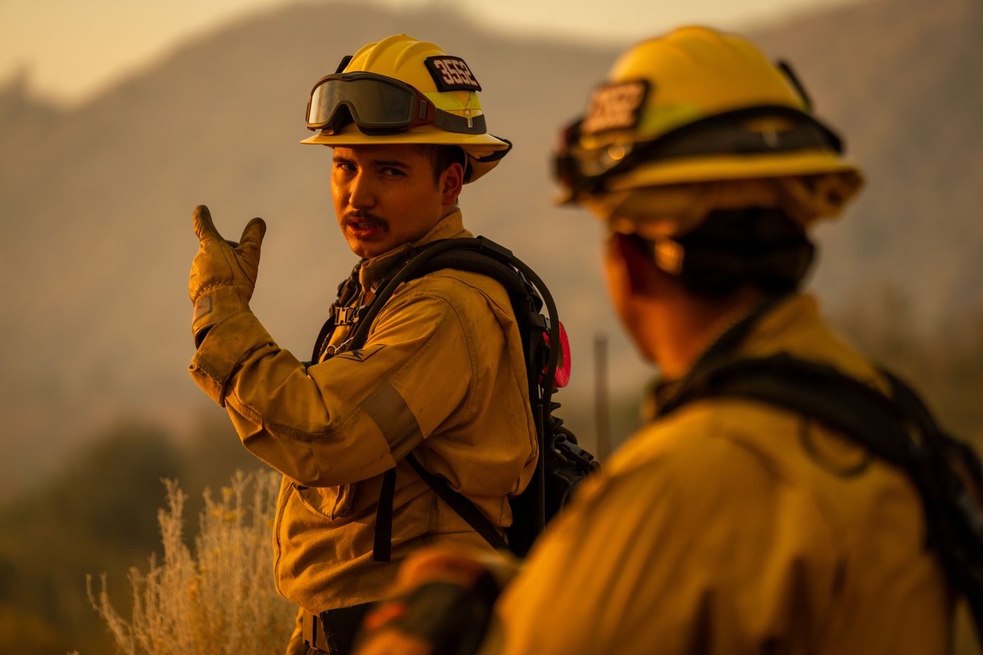Rapidly growing wildfire in Los Angeles County prompts evacuations in remote high desert | iNFOnews.ca Rapidly growing wildfire in Los Angeles County prompts evacuations in remote high desert | iNFOnews.ca