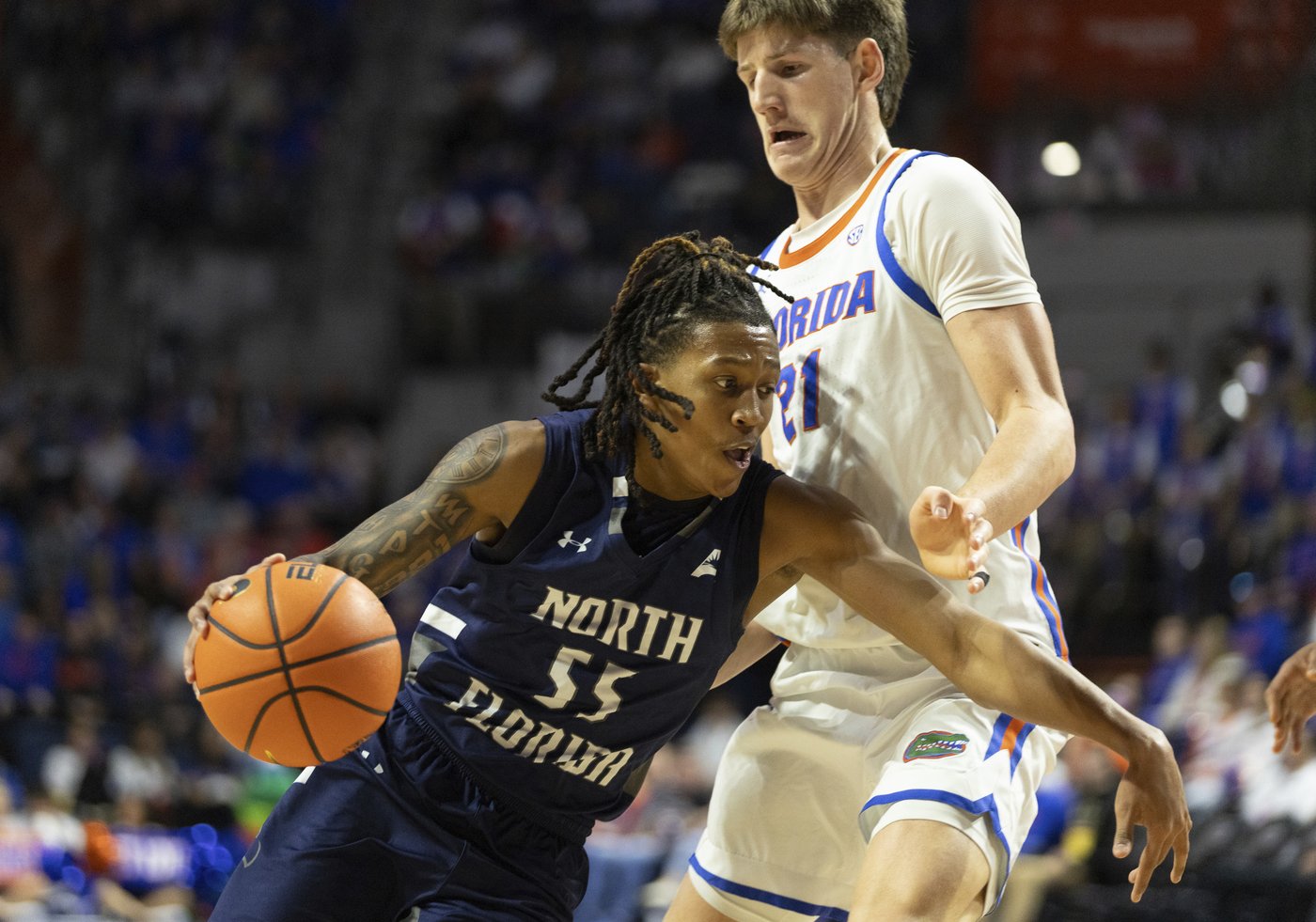 Richard scores a career-high 26 and helps No. 7 Florida beat UNF 99-45 to reach 12-0 | iNFOnews.ca Richard scores a career-high 26 and helps No. 7 Florida beat UNF 99-45 to reach 12-0 | iNFOnews.ca