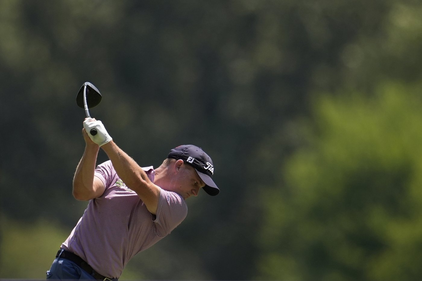 Akshay Bhatia shoots career-best 62 to lead in Memphis. Scheffler is 5 back | iNFOnews.ca
