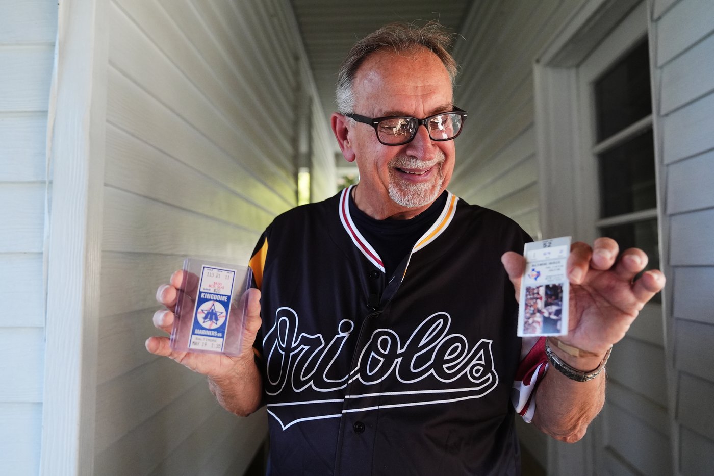 For decades, he’s hunted tickets from Cal Ripken’s ‘Iron Man’ streak. Just 8 elude him | iNFOnews.ca