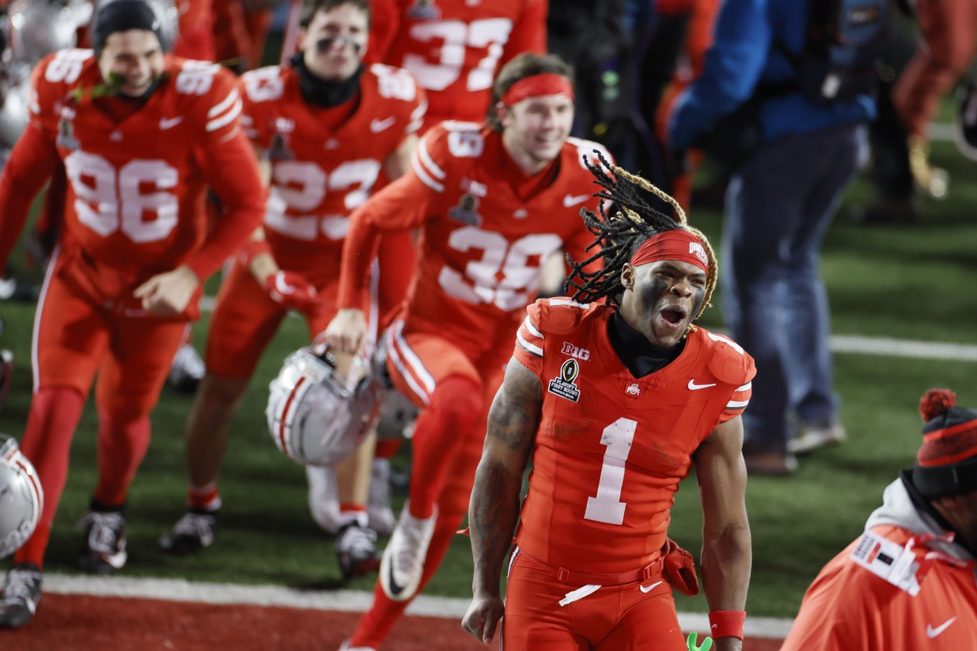 No. 1 Oregon and No. 8 Ohio State gear up for rematch of thriller won by Ducks | iNFOnews.ca No. 1 Oregon and No. 8 Ohio State gear up for rematch of thriller won by Ducks | iNFOnews.ca