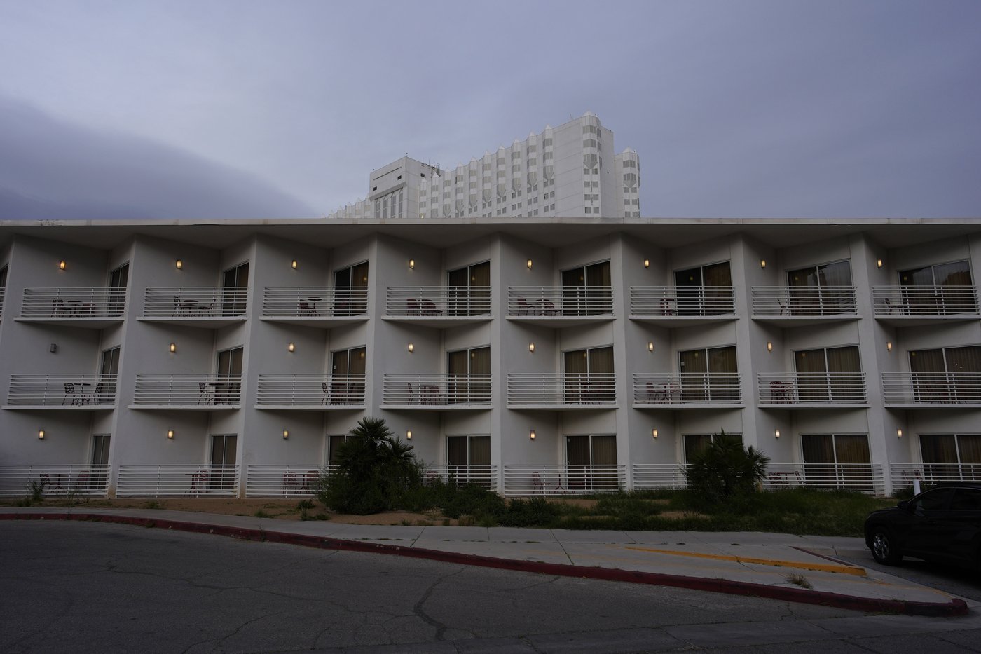 Las Vegas will blow a kiss goodbye - literally - to the Tropicana with a flashy casino implosion | iNFOnews.ca