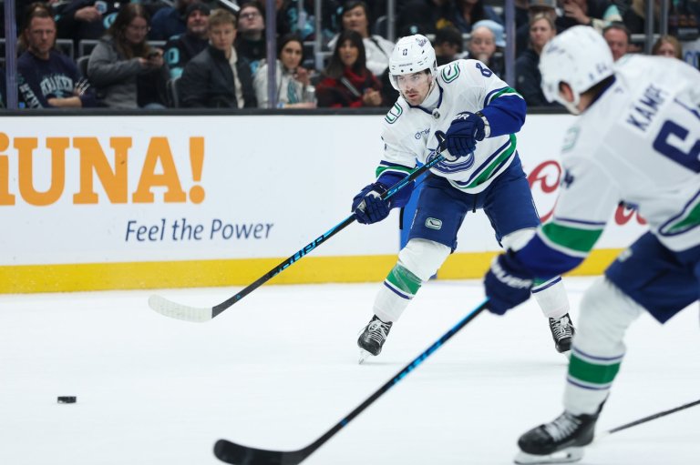 Vancouver Canucks deal winger Garland to Columbus Blue Jackets for draft picks | iNFOnews.ca
