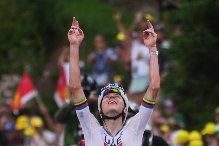 Pogacar crushes Tour de France rivals and storms the Tourmalet to regain overall lead | iNFOnews.ca