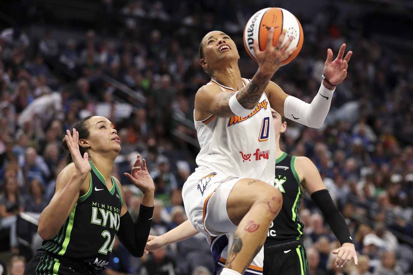 Napheesa Collier scores 38 as Lynx fend off Mercury 102-95 in playoff opener | iNFOnews.ca