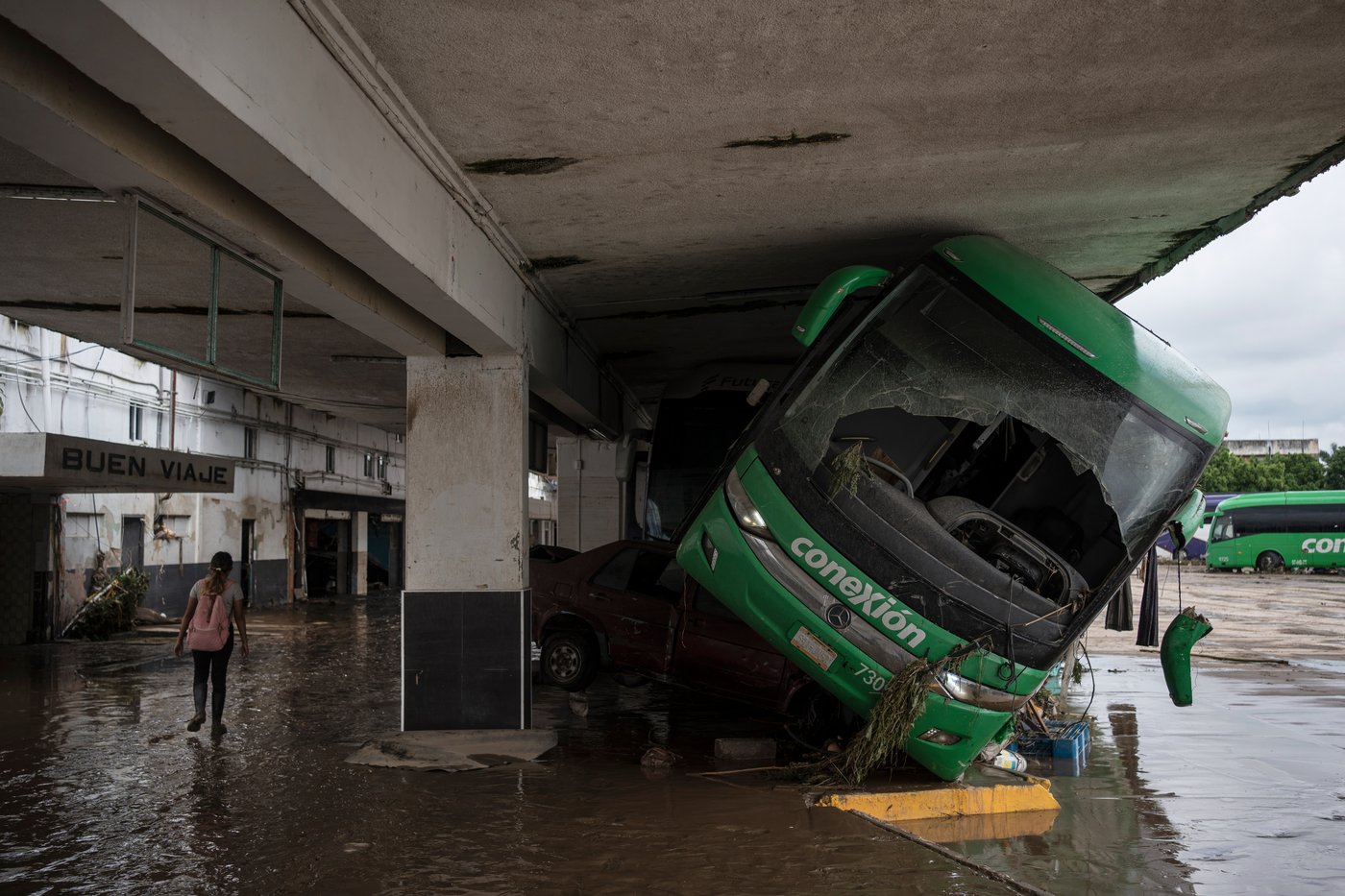 Photos of the flooding and landsides in Mexico | iNFOnews.ca