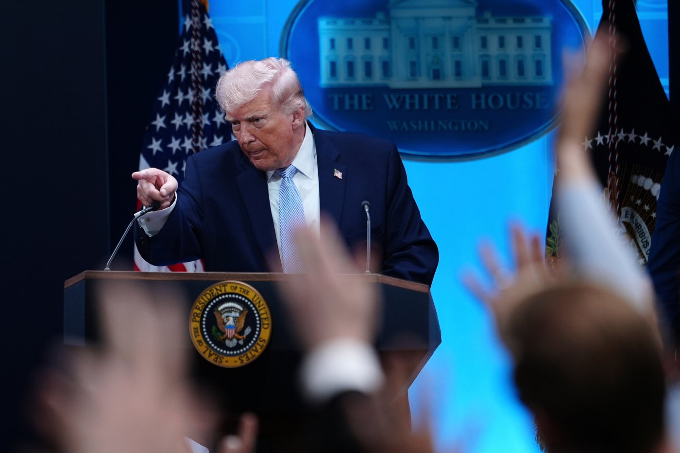 Photos of Trump's Monday, talking Iran at Easter Egg Roll and mimicking a sniper in the press room | iNFOnews.ca
