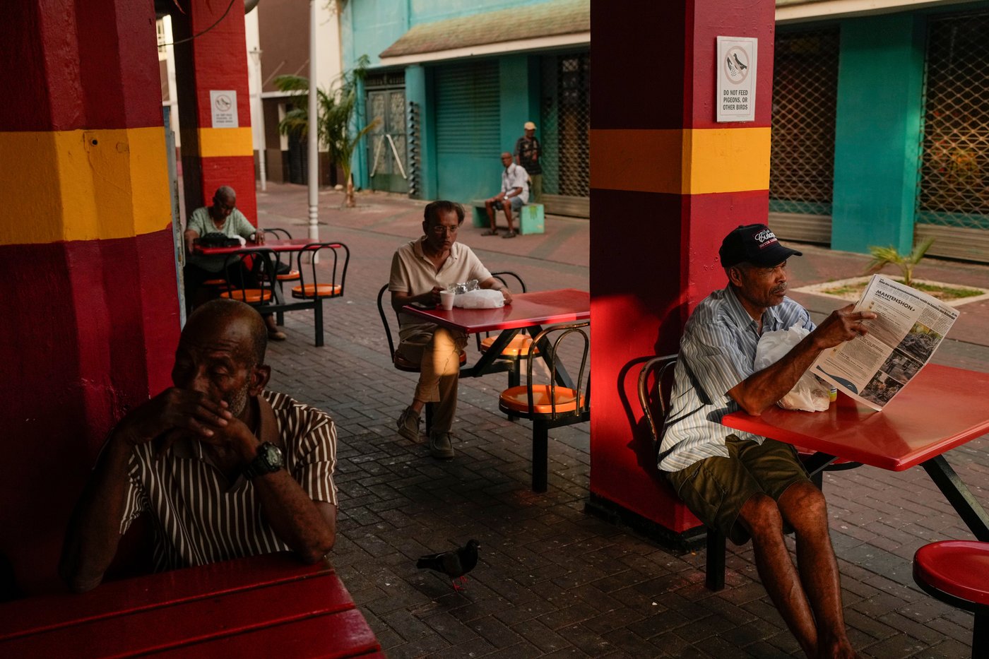Daily life around the world, in photos | iNFOnews.ca