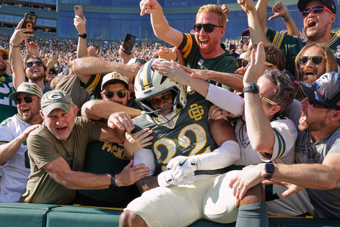 Packers need more from their ground game. MarShawn Lloyd's highlight-worthy TD offers some hope | iNFOnews.ca Packers need more from their ground game. MarShawn Lloyd's highlight-worthy TD offers some hope | iNFOnews.ca