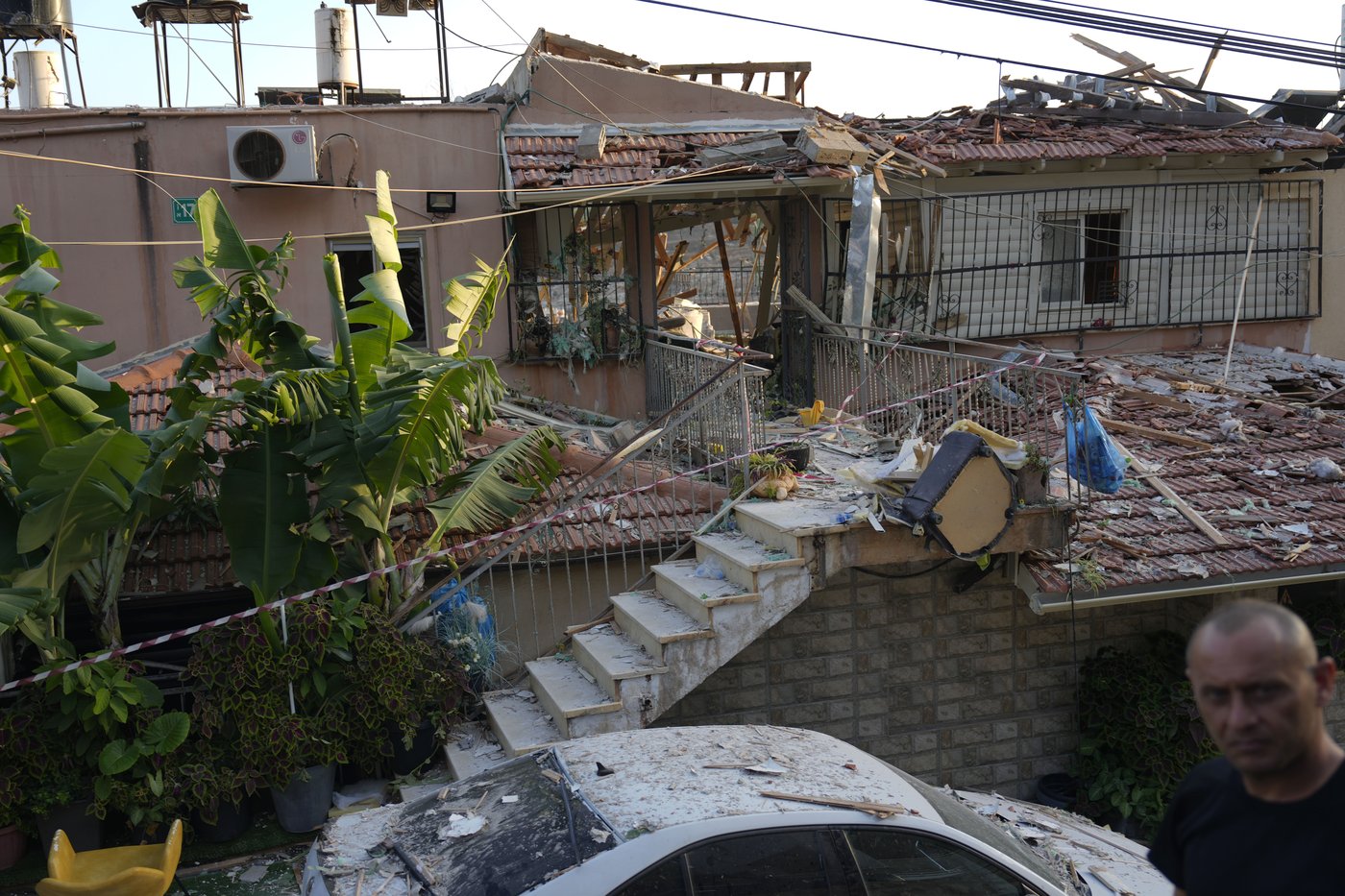Israeli strikes kill 27 in Lebanon, including in a town with a dark history of civilian deaths | iNFOnews.ca Israeli strikes kill 27 in Lebanon, including in a town with a dark history of civilian deaths | iNFOnews.ca