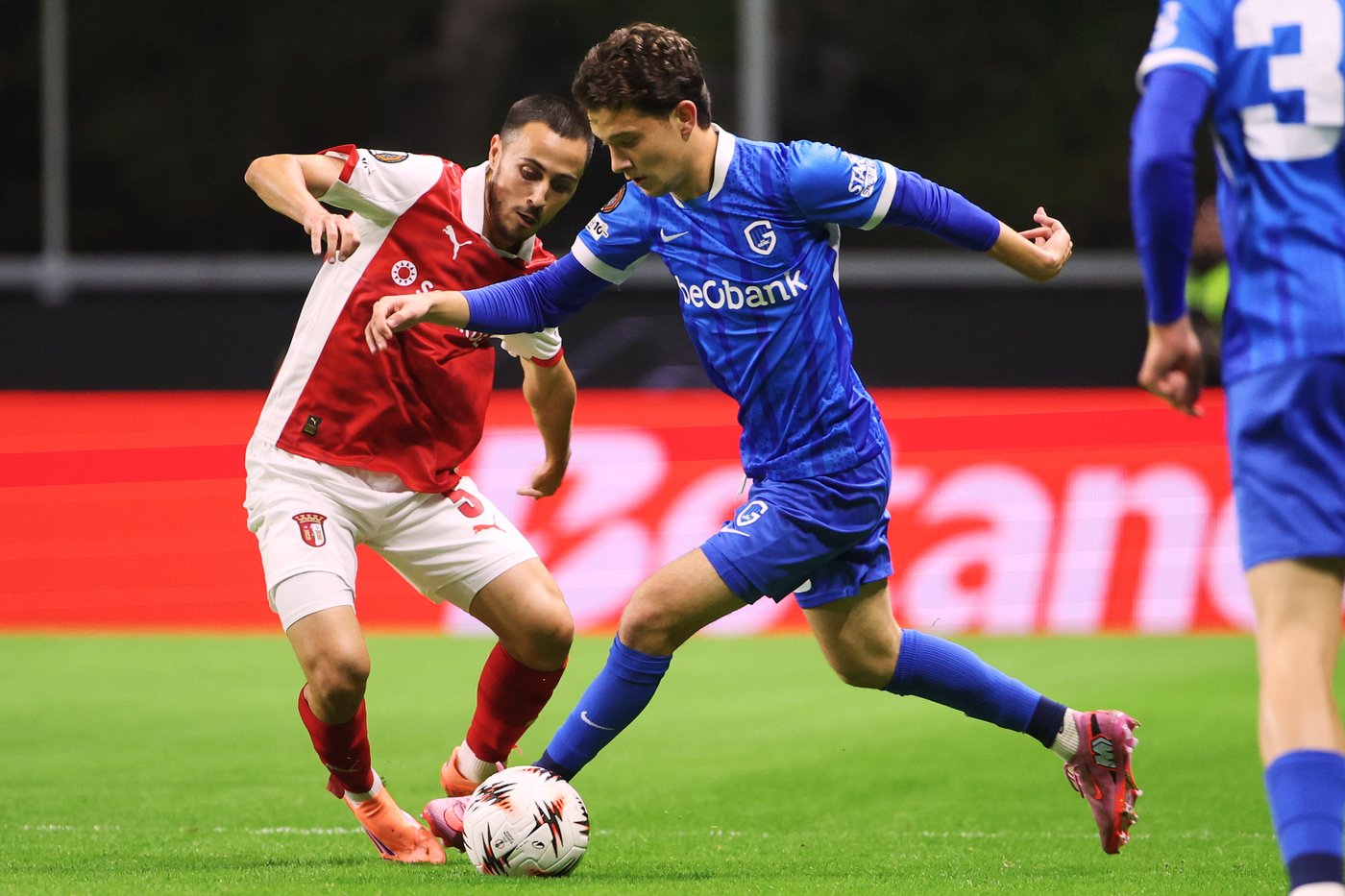 Dortmund signs Greece midfielder Konstantinos Karetsas from Genk for reported $34.6 million | iNFOnews.ca Dortmund signs Greece midfielder Konstantinos Karetsas from Genk for reported $34.6 million | iNFOnews.ca