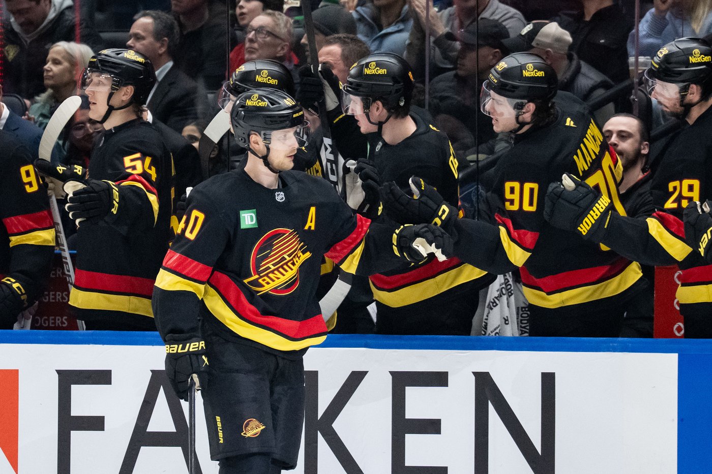 'He's changed his whole mindset': Pettersson's work shines in Vancouver Canucks' win | iNFOnews.ca