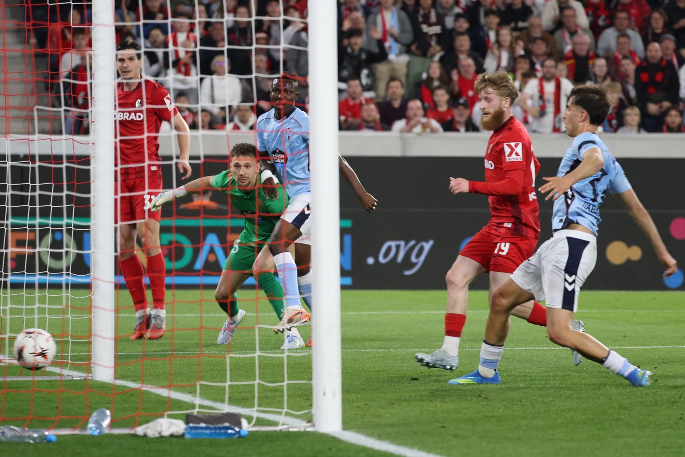 Watkins strikes twice for Aston Villa in 3-1 win at Bologna in Europa League quarterfinals | iNFOnews.ca Watkins strikes twice for Aston Villa in 3-1 win at Bologna in Europa League quarterfinals | iNFOnews.ca
