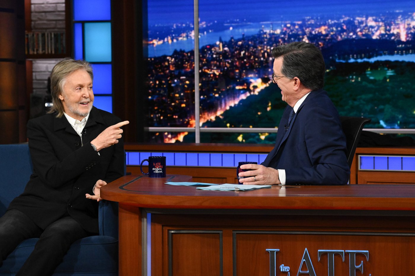 Paul McCartney helps Stephen Colbert say goodbye to 'The Late Show' in ambitious final show | iNFOnews.ca