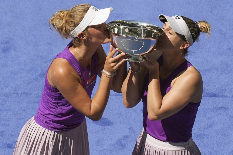 Dabrowski and Routliffe end tennis partnership after three WTA doubles titles in 2025 | iNFOnews.ca