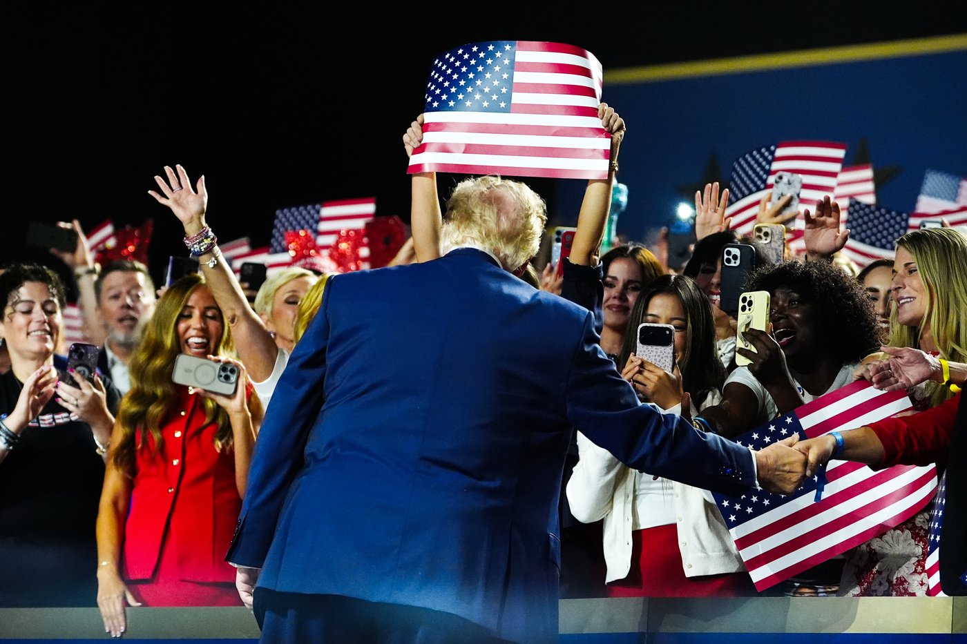 Gimmick or giveback? Even some Trump supporters don't expect to get $5,000 checks after midterms | iNFOnews.ca