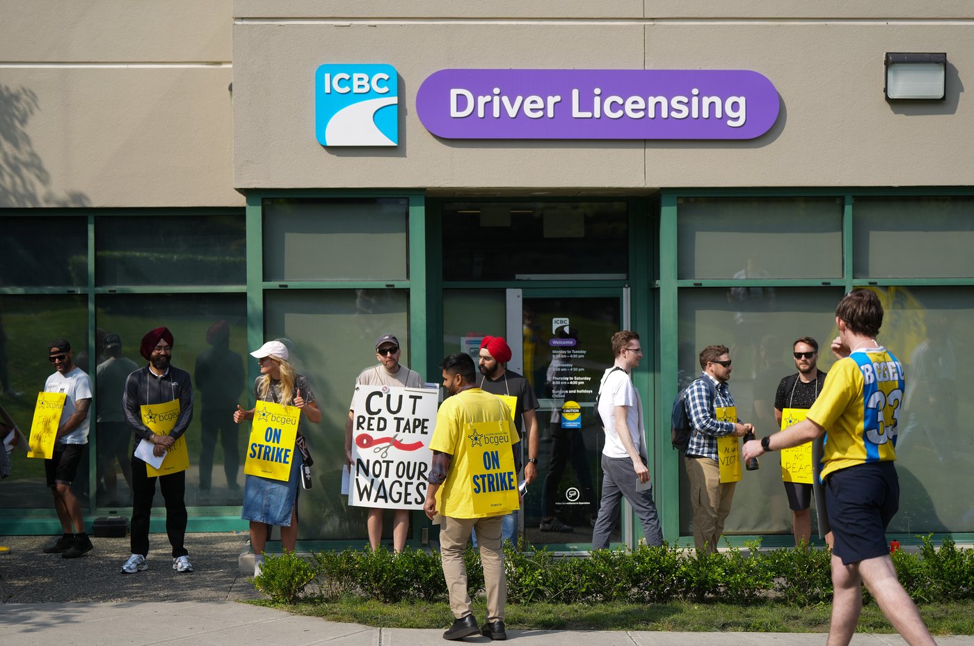 'You can't go to 11': Expert sees 'escalating strategy' in B.C. public service strike | iNFOnews.ca 'You can't go to 11': Expert sees 'escalating strategy' in B.C. public service strike | iNFOnews.ca