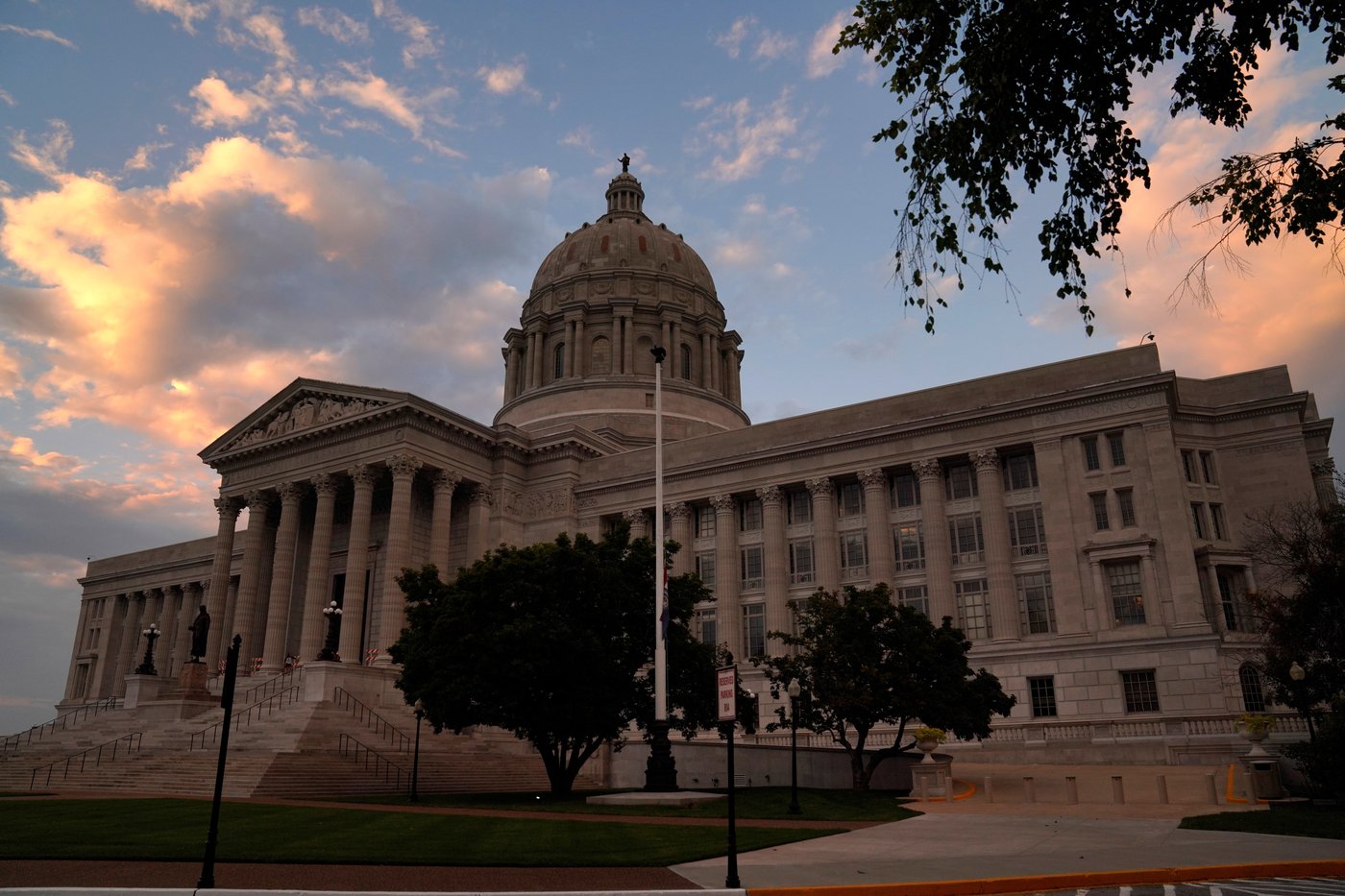 Missouri judge finds state laws restricting abortion violate voter-approved constitutional amendment | iNFOnews.ca