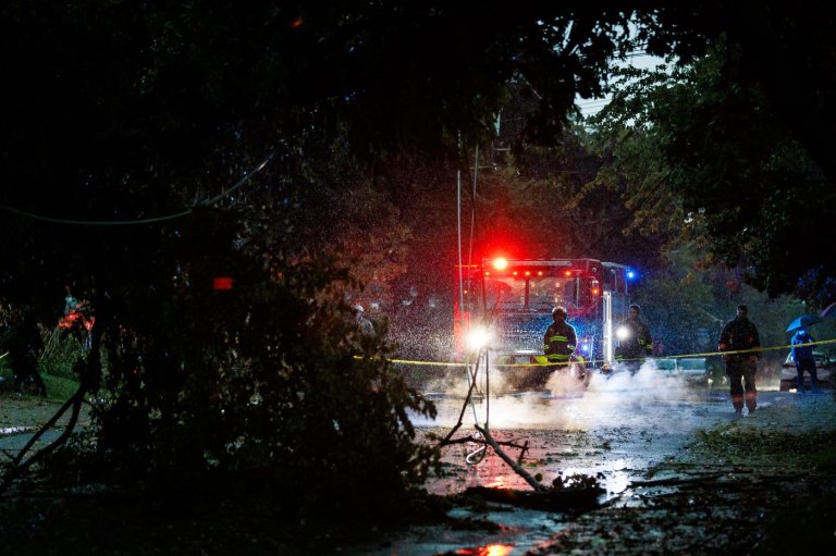 Damaging storms blast southern Ontario causing flooding, power outages in Toronto | iNFOnews.ca