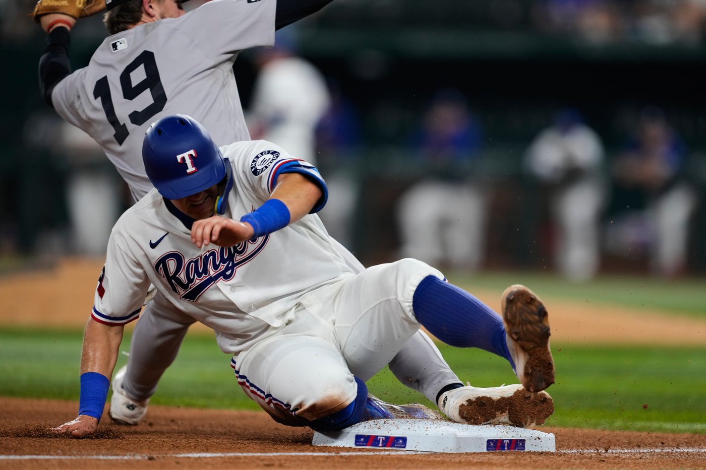 Cam Schlittler shines again and Aaron Judge hits 12th homer as Yankees beat Rangers 3-2 | iNFOnews.ca
