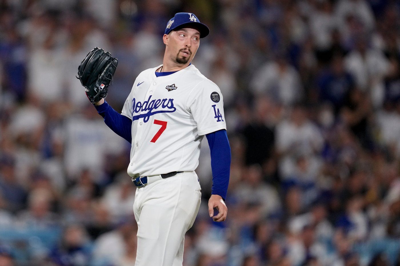 Yesavage strikes out 12 as rookie pitches Blue Jays past Dodgers 6-1 for 3-2 lead in World Series | iNFOnews.ca Yesavage strikes out 12 as rookie pitches Blue Jays past Dodgers 6-1 for 3-2 lead in World Series | iNFOnews.ca