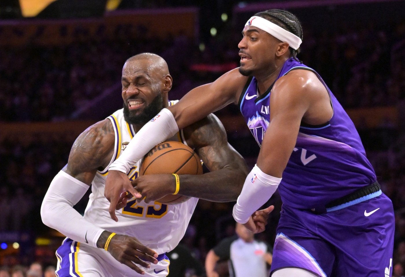 LeBron James must try to carry yet another team to playoff success with Lakers' Doncic, Reaves out | iNFOnews.ca LeBron James must try to carry yet another team to playoff success with Lakers' Doncic, Reaves out | iNFOnews.ca