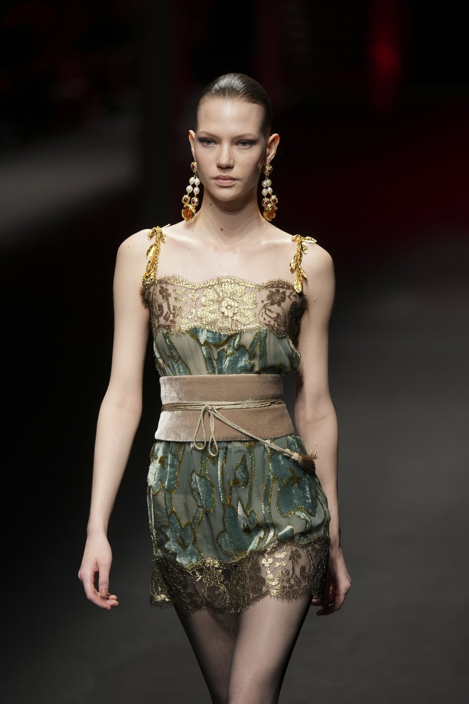 Roberto Cavalli ignites Milan runway with fiery creations inspired by ancient Pompeii | iNFOnews.ca