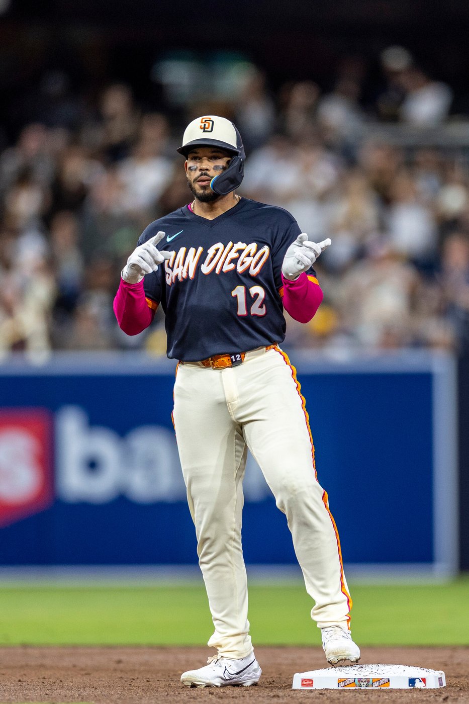 Sheets' 3-run homer in the 9th inning helps Padres beat the Rockies 5-2 | iNFOnews.ca Sheets' 3-run homer in the 9th inning helps Padres beat the Rockies 5-2 | iNFOnews.ca