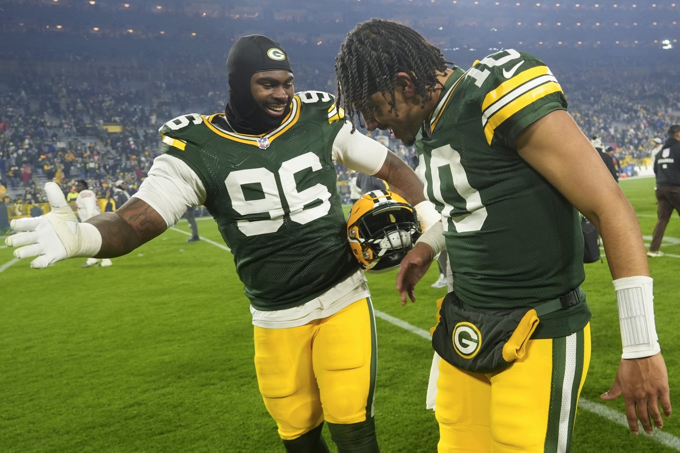 Dolphins try to continue their surge as they visit the Packers on Thanksgiving night | iNFOnews.ca