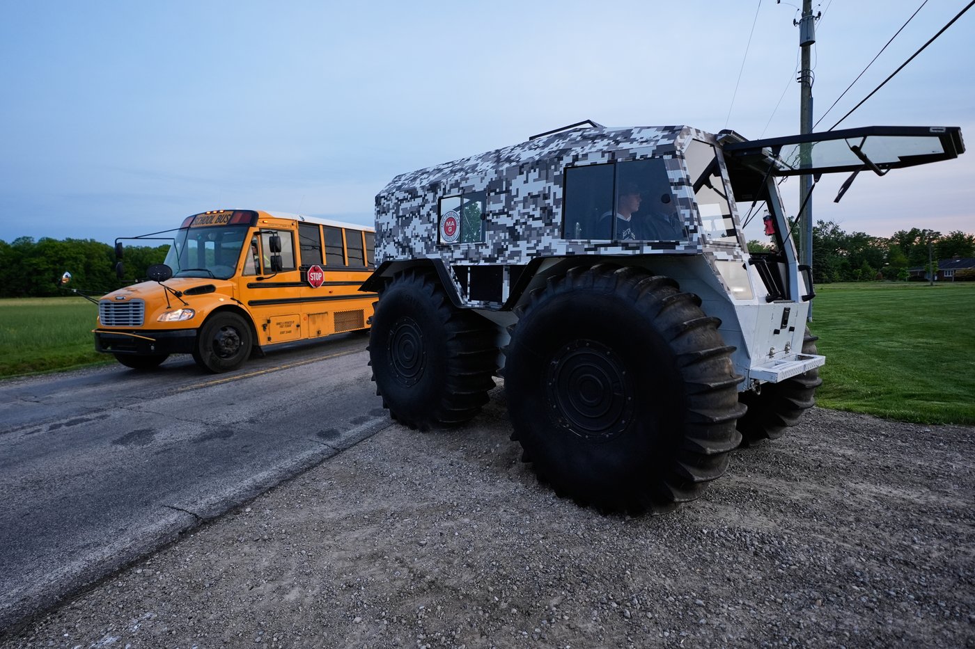 Tractors, ATVs and golf carts, oh my: Michigan seniors arrive at school in style on Tractor Day | iNFOnews.ca Tractors, ATVs and golf carts, oh my: Michigan seniors arrive at school in style on Tractor Day | iNFOnews.ca