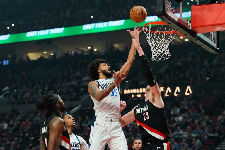 Bagley scores 26 points and Mavericks snap a 5-game skid in a 100-93 win against Trail Blazers | iNFOnews.ca