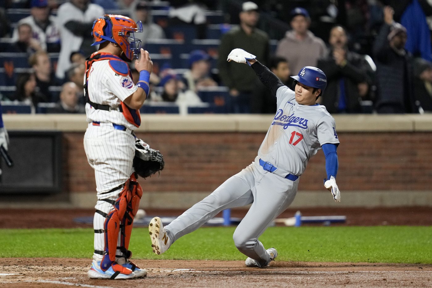 Shohei Ohtani homers to lead off NLCS Game 4 for Dodgers against Mets | iNFOnews.ca Shohei Ohtani homers to lead off NLCS Game 4 for Dodgers against Mets | iNFOnews.ca