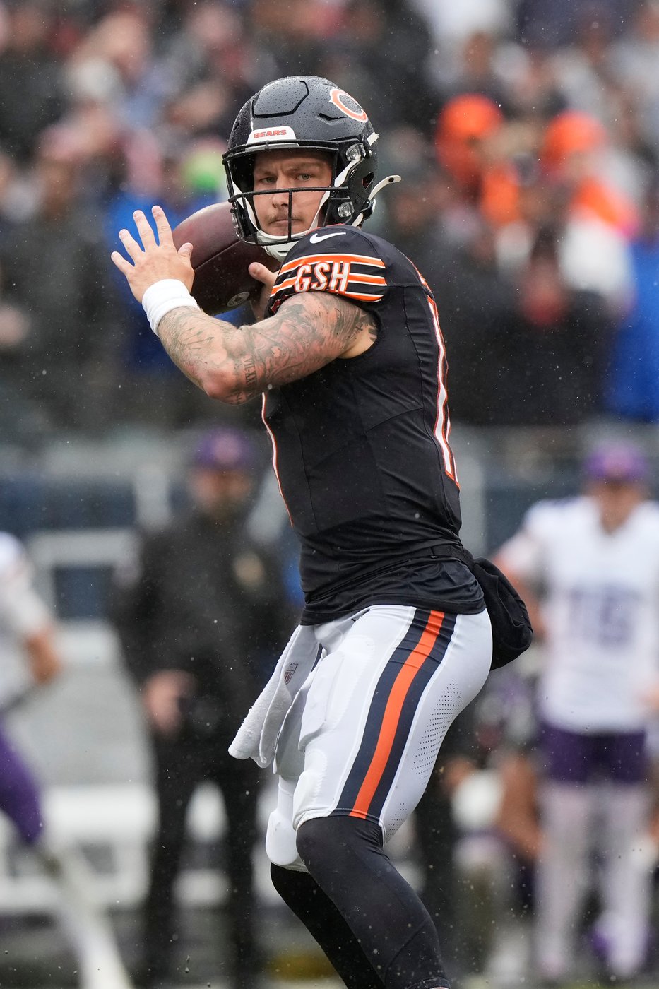 Bears quarterback Tyson Bagent placed in the NFL concussion protocol, AP source says | iNFOnews.ca