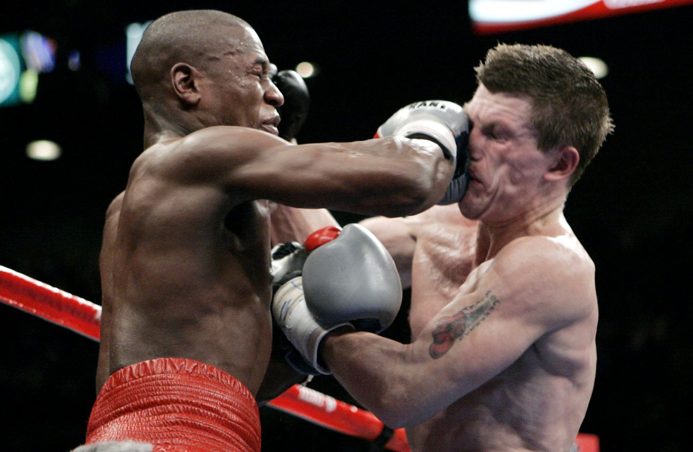 Ricky Hatton, former world boxing champion, dies at 46 | iNFOnews.ca