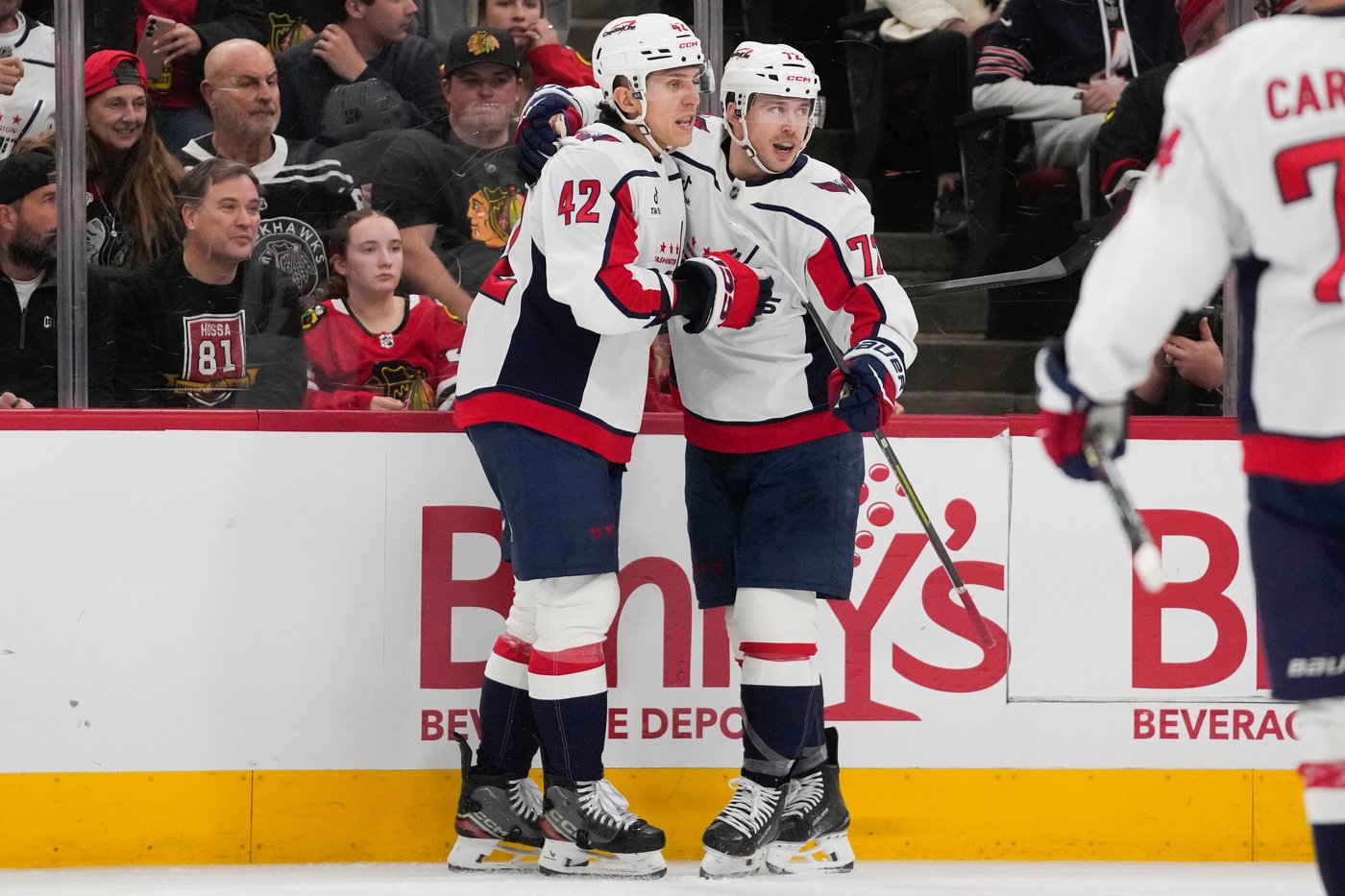 McMichael and Ovechkin score as the Capitals beat the depleted Blackhawks 5-1 | iNFOnews.ca
