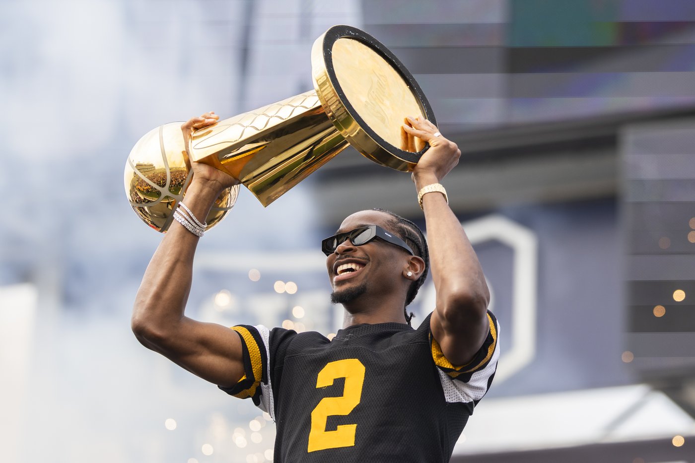 NBA star Shai Gilgeous-Alexander invests in hometown Hamilton arena | iNFOnews.ca