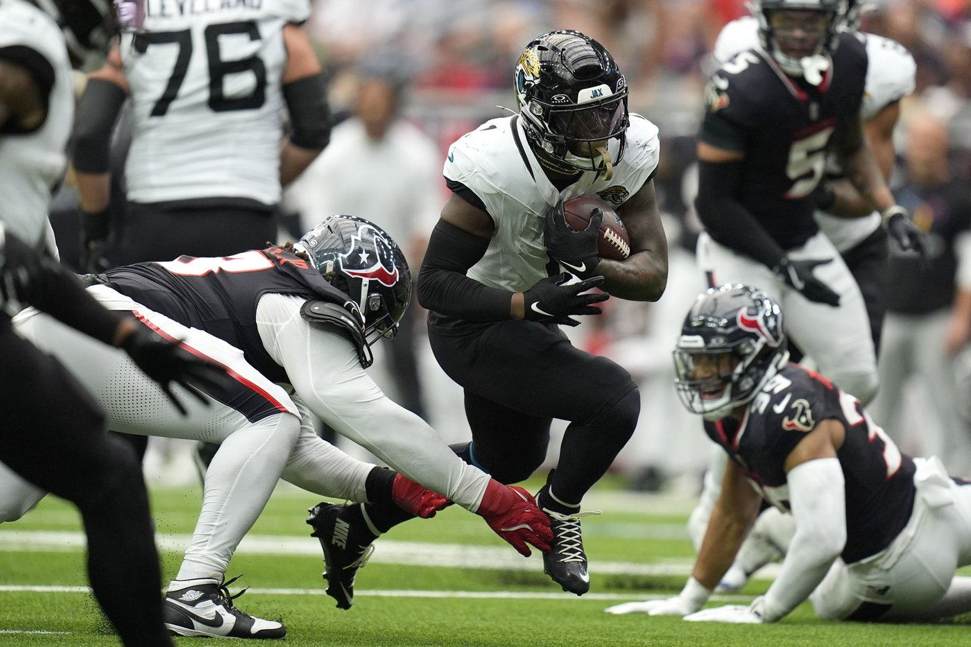 Stroud's TD pass with 18 seconds left lifts Texans to 24-20 win over Jaguars | iNFOnews.ca Stroud's TD pass with 18 seconds left lifts Texans to 24-20 win over Jaguars | iNFOnews.ca