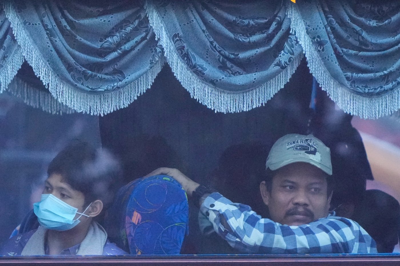 Malaysia begins Myanmar repatriations despite safety warnings by UN and rights groups | iNFOnews.ca
