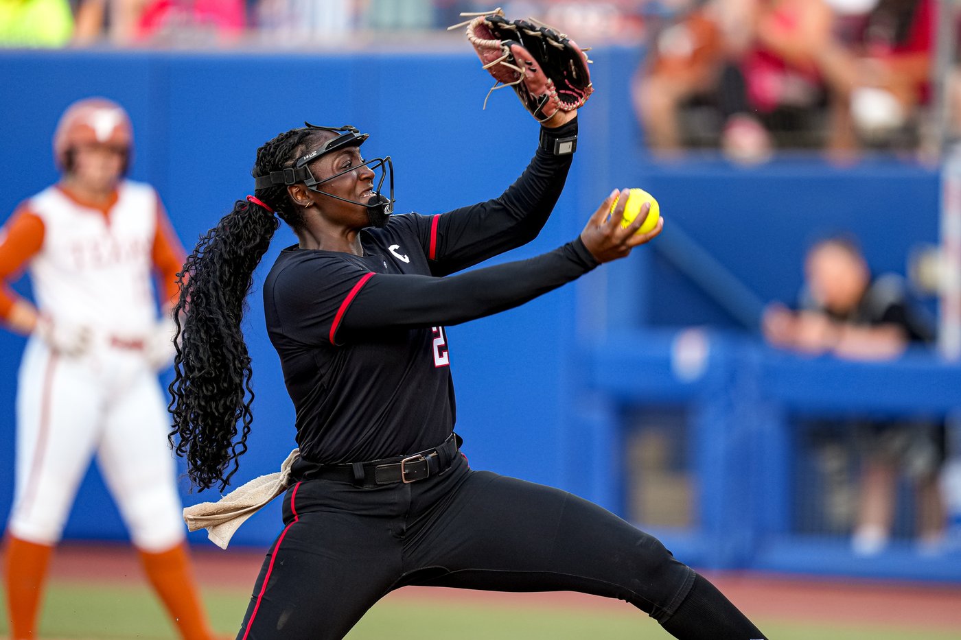 Texas rides Teagan Kavan, Katie Stewart to 7-3 win over Texas Tech to open WCWS title series | iNFOnews.ca Texas rides Teagan Kavan, Katie Stewart to 7-3 win over Texas Tech to open WCWS title series | iNFOnews.ca