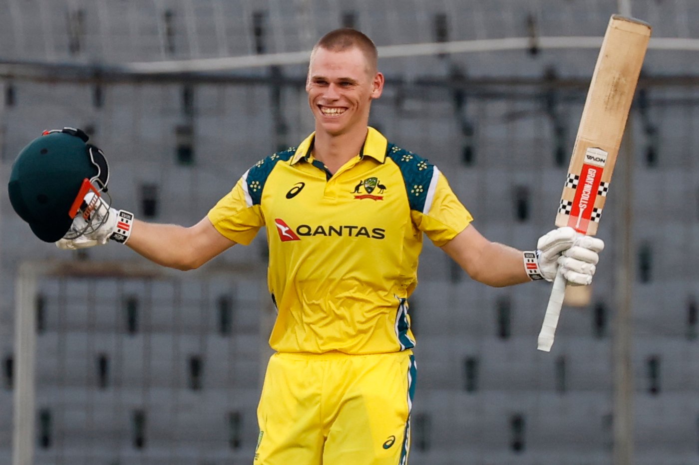 Australia edges Bangladesh with 1-wicket win in 3rd one-day international to avoid sweep | iNFOnews.ca