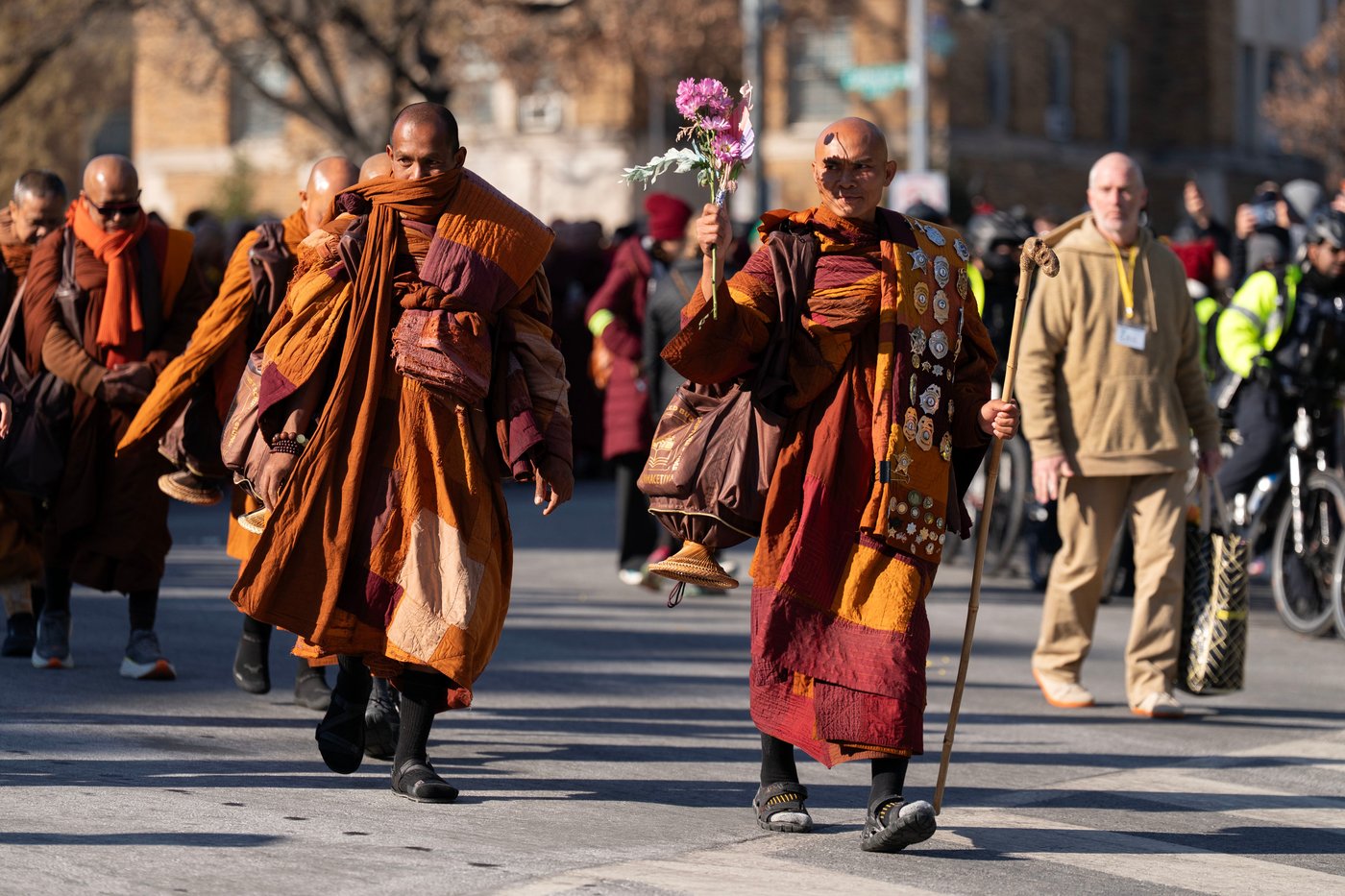 Buddhist monks' 15-week walk for peace ends in Washington, DC | iNFOnews.ca