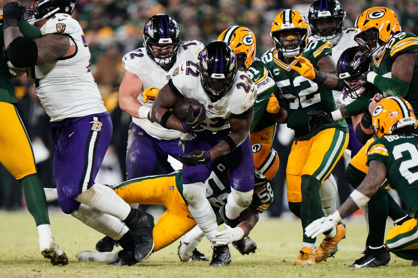 Derrick Henry's virtuoso performance helps Ravens stay alive with 41-24 win over Packers | iNFOnews.ca Derrick Henry's virtuoso performance helps Ravens stay alive with 41-24 win over Packers | iNFOnews.ca