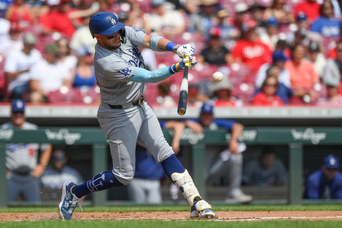 Dodgers clinch 5th straight NL West title, 13th in 14 years, Tucker has 4 hits in 8-2 win over Reds | iNFOnews.ca Dodgers clinch 5th straight NL West title, 13th in 14 years, Tucker has 4 hits in 8-2 win over Reds | iNFOnews.ca