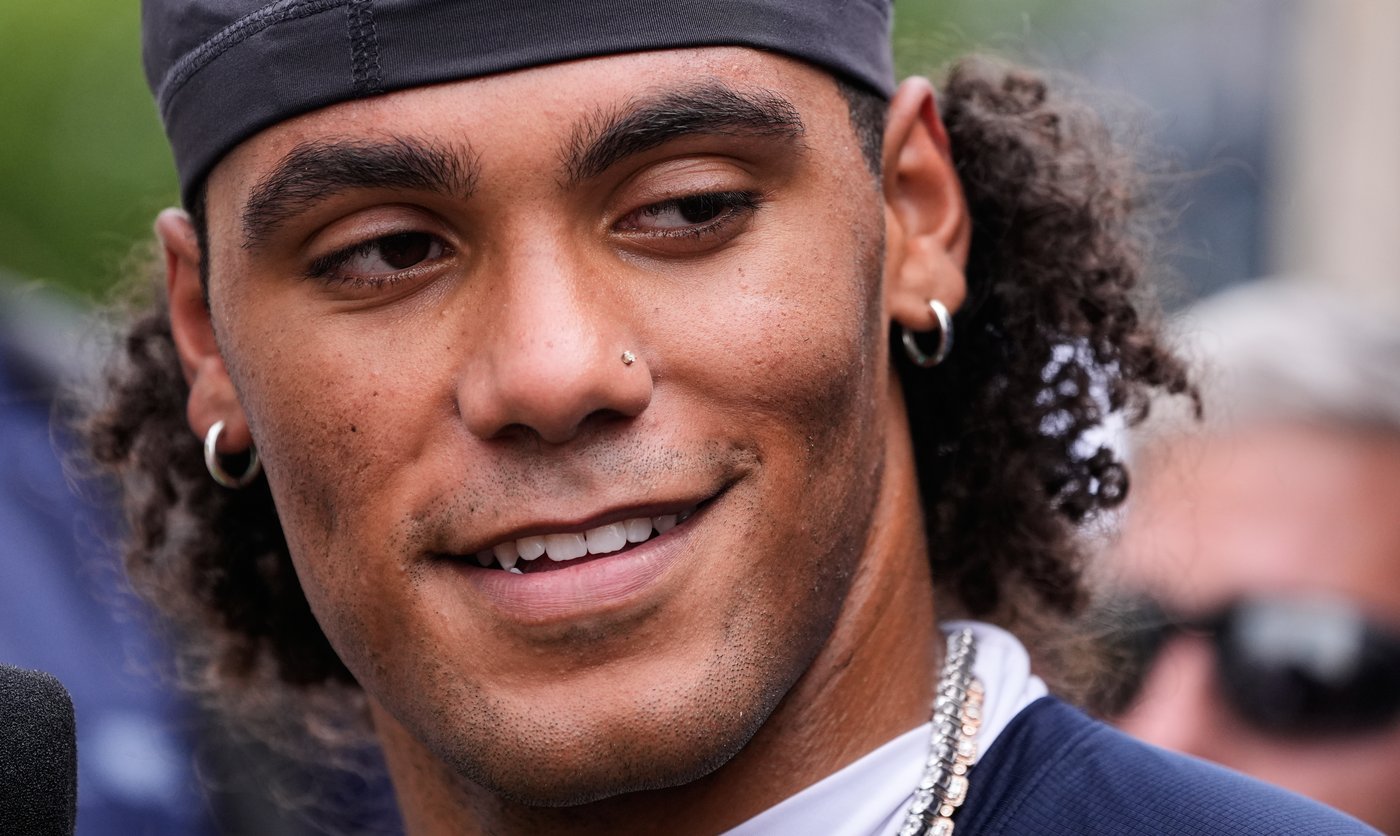 Christian Gonzalez holding off on signing a record Patriots offer, keeping his reasons private | iNFOnews.ca Christian Gonzalez holding off on signing a record Patriots offer, keeping his reasons private | iNFOnews.ca