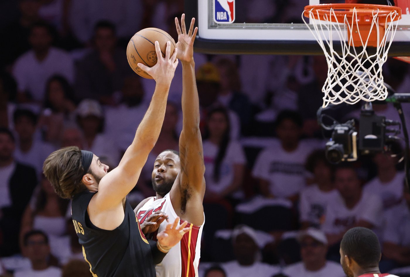 After record-setting Round 1 win, Cavaliers hope they're just getting started in NBA playoffs | iNFOnews.ca After record-setting Round 1 win, Cavaliers hope they're just getting started in NBA playoffs | iNFOnews.ca